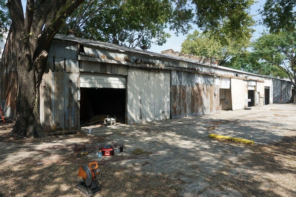 510 W. Commerce Street & 2303 Pittman Street, Dallas, TX 75208